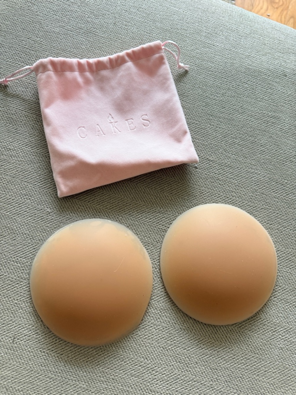 Cakes Grippy Nipple covers DDD+